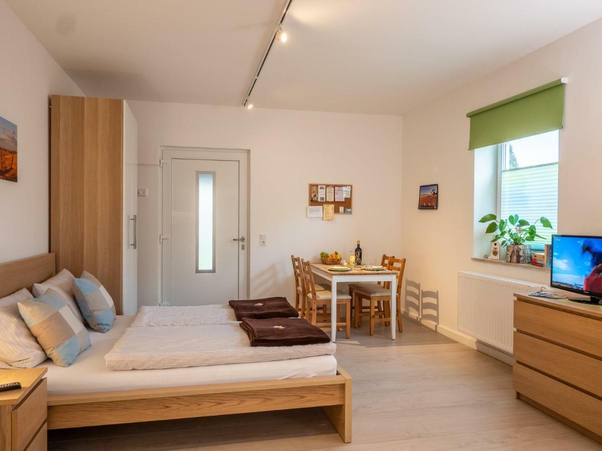 Holledau-Apartments Familie Gmeineder Osterwaal Eksteriør billede